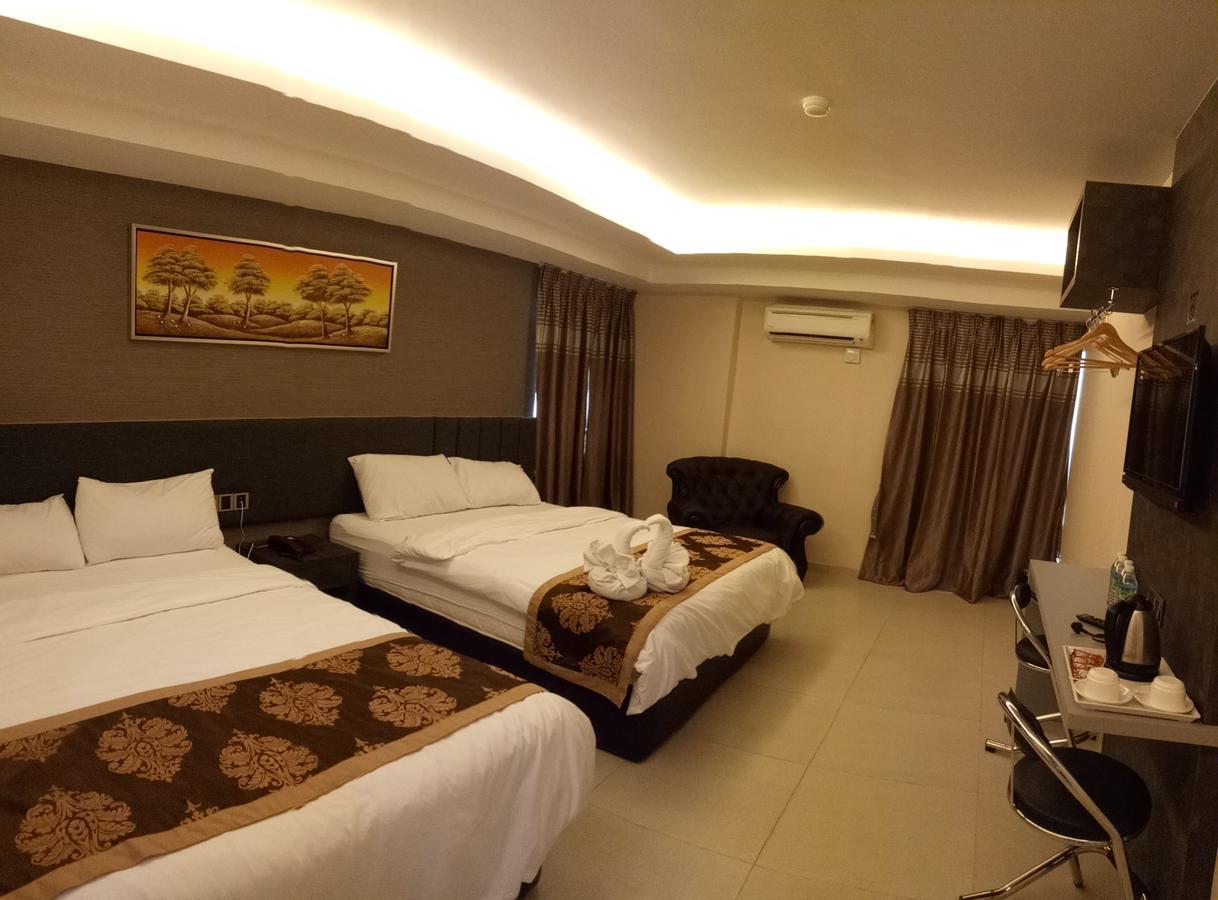 Golden Leaves Hotel Malacca Exterior foto