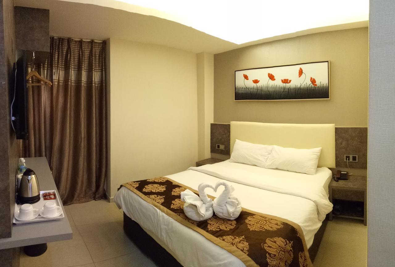 Golden Leaves Hotel Malacca Exterior foto